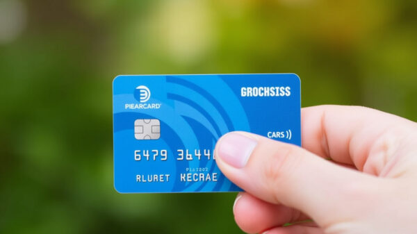 How to Choose the Right Business Credit Card for Your Startup